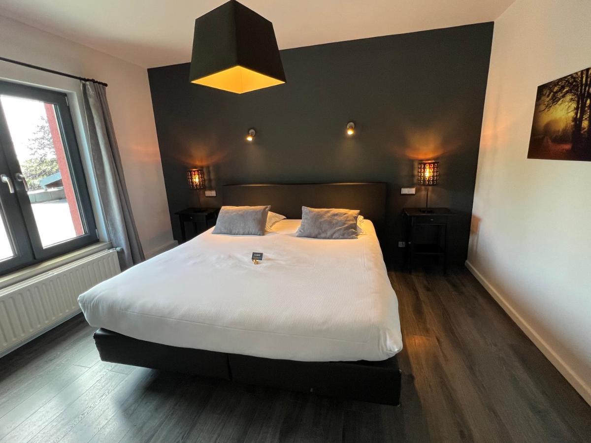 טרואוורז' Hotel Restaurant Lamy מראה חיצוני תמונה