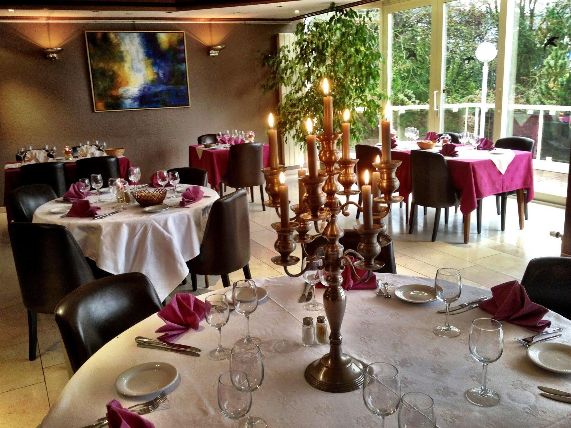 טרואוורז' Hotel Restaurant Lamy מראה חיצוני תמונה