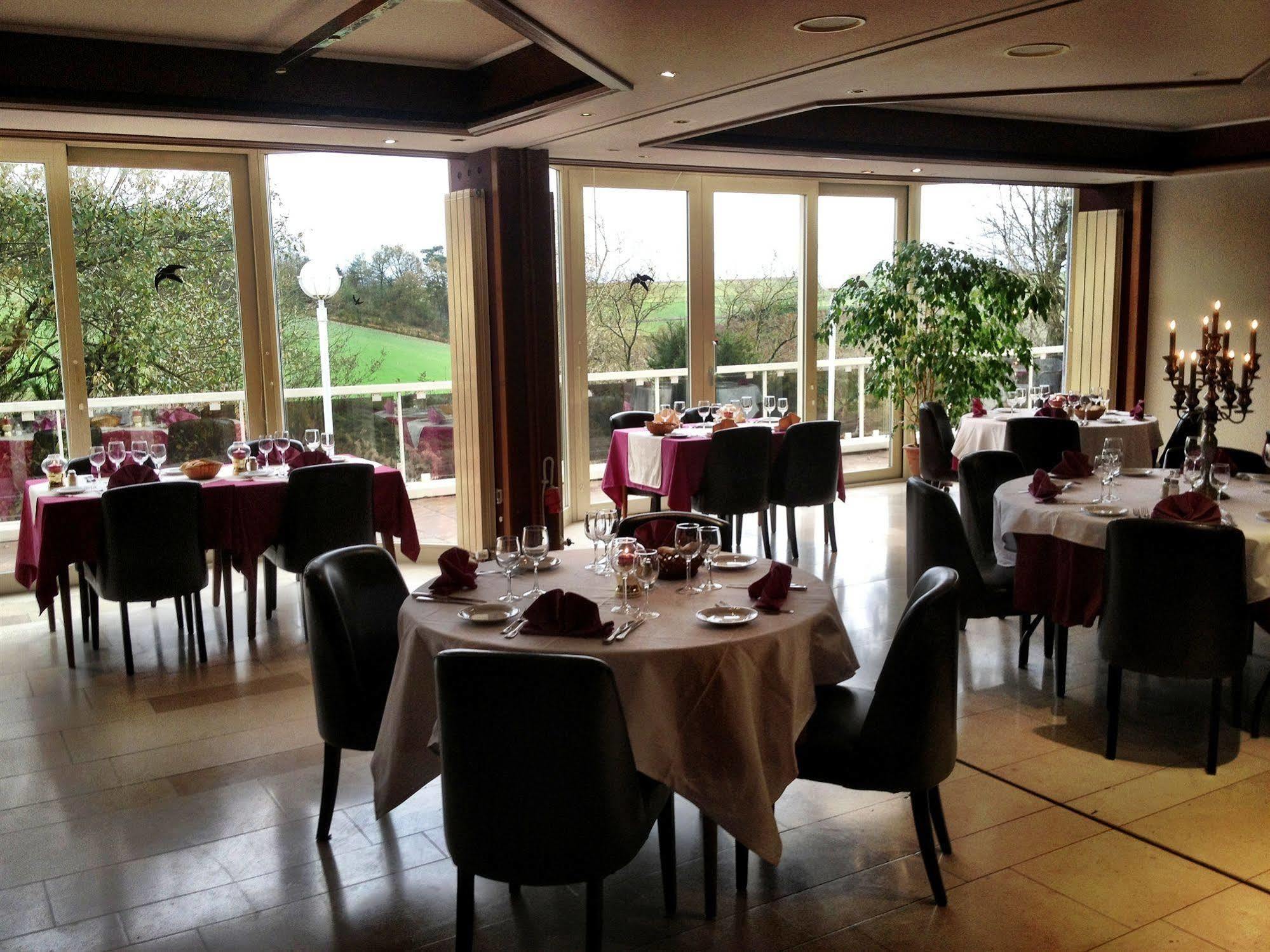 טרואוורז' Hotel Restaurant Lamy מראה חיצוני תמונה