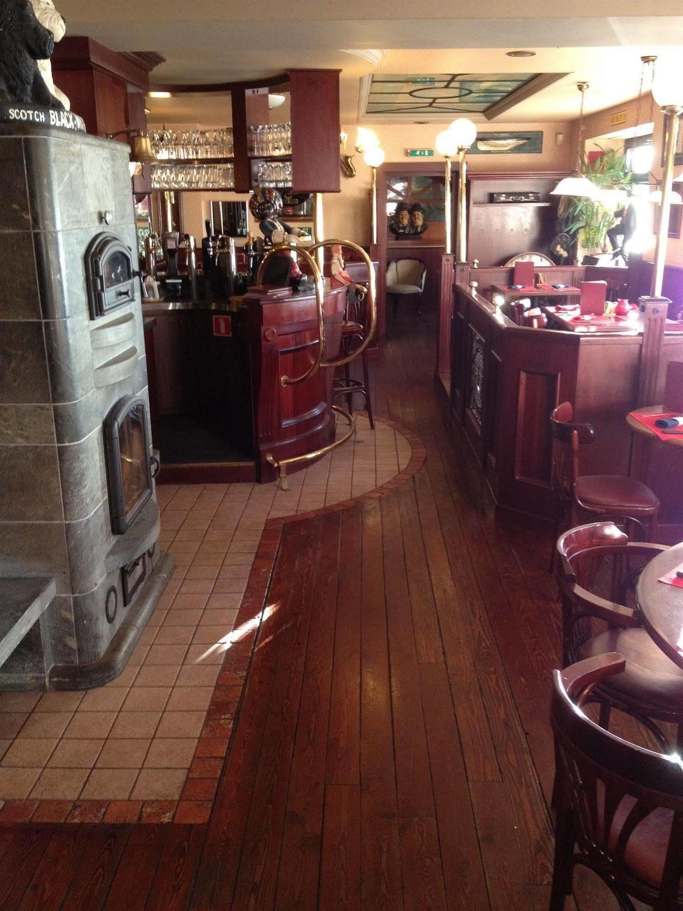 טרואוורז' Hotel Restaurant Lamy מראה חיצוני תמונה